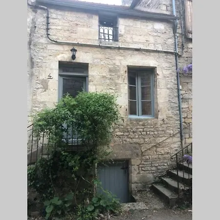 La petite maison médiévale de Melanie Flavigny-sur-Ozerain Esterno foto