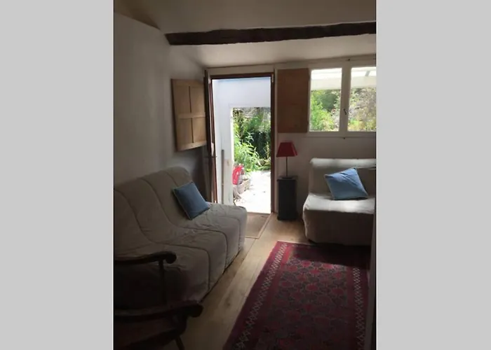 La Petite Maison Medievale De Melanie