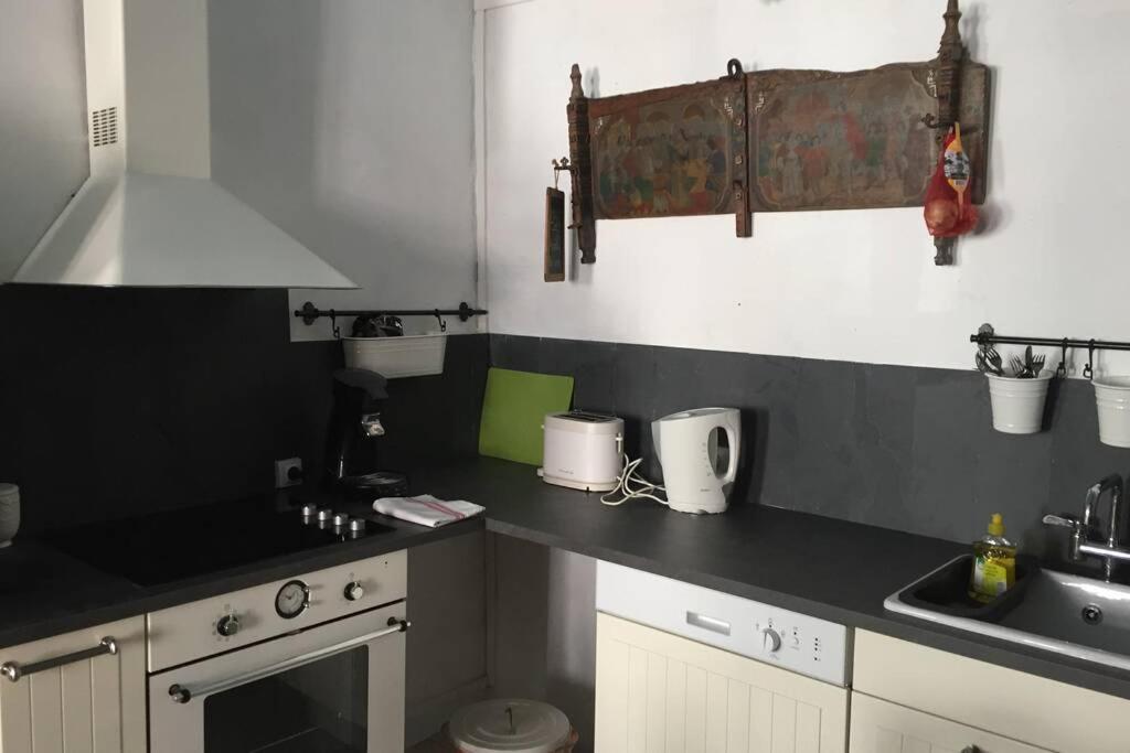 La Petite Maison Medievale De Melanie Flavigny-sur-Ozerain